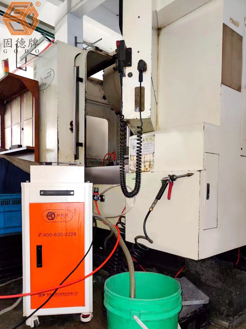 切削液發霉發臭太刺鼻？固德牌切削液凈化裝置來幫忙