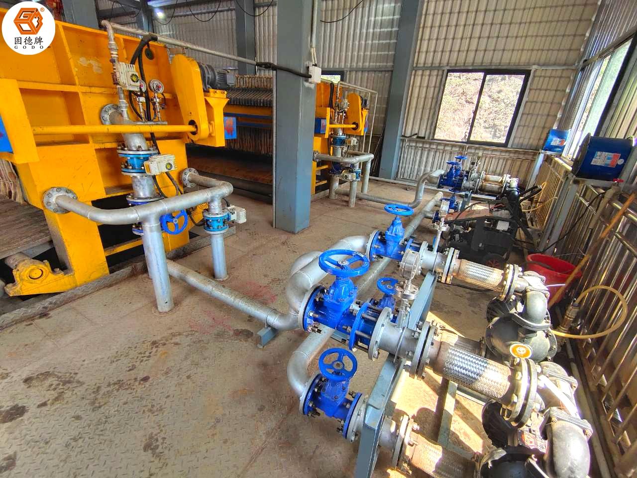 邊鋒機(jī)械集團(tuán),固德牌,隔膜泵廠家,白酒廢液處理