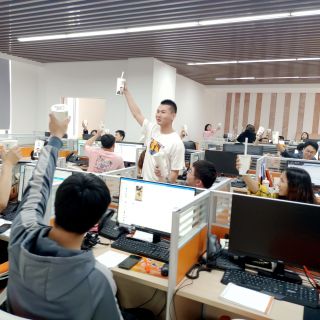 宇宙級羨慕！泵和奶茶我全都要！