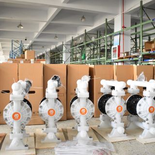 “熱辣滾燙”搶發(fā)展，年后開(kāi)工生產(chǎn)忙！